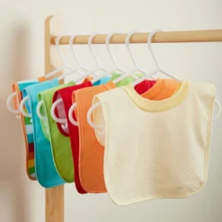 Bieco Regenboog 6 Stuks Slabber Set 38000123 6 Bieco Regenboog 6 Stuks Slabber Set 38000123 -Babyproducten Winkel bieco regenboog 6 stuks slabber set 38000123 3