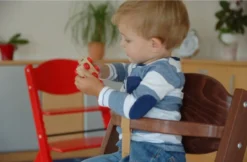 Treppy Woody Grijs Meegroei Kinderstoel 2029 -Babyproducten Winkel treppy wood meegroei kinderstoel 7 1